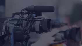 同步热点资讯，在线话题互动